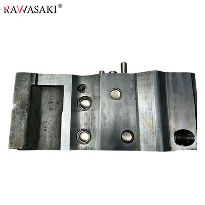 Máy đào SK200-8 SK210-8 SK250-8 SK260-8 Bộ phận Đầu xi lanh động cơ J05E