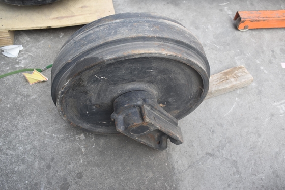 Các bộ phận dưới xe R210-7 Excavator Idler 12 tháng bảo hành