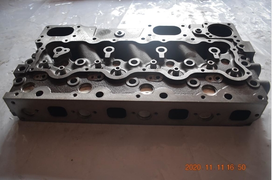 Bộ phận động cơ máy xúc cho đầu xi lanh  E950B 3304 1N4304